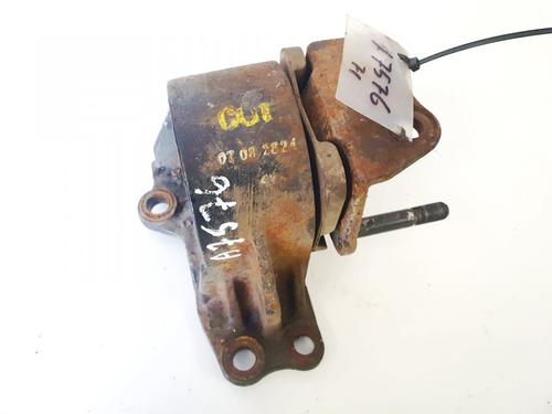 Used Engine mount Engine mount HYUNDAI SANTA FÉ II (CM) 2.0 CRDi (150 hp) 32899625 32899625