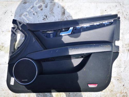 Used Front right panel Front right panel MERCEDES-BENZ C-CLASS (W204) C 220 CDI (204.008) (163 hp) 36313136 36313136