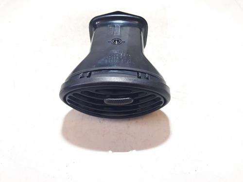 air-vent-ford-focus-i-daw-dbw-1998-1999-2000-2001-2002-2003-2004-2005-2006-2007-2008-2009-33523025 main image