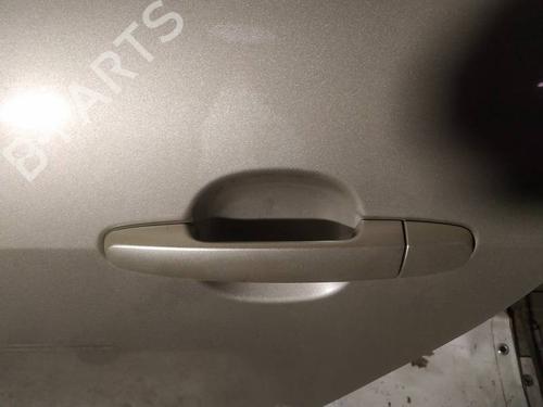 rear-left-exterior-door-handle-toyota-corolla-verso-_e12_-2001-2002-2003-2004-2005-2006-2007-35173939 main image