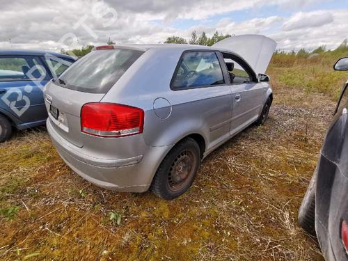 Fuse box AUDI A3 (8P1) 1.6 | BP32581293E1 