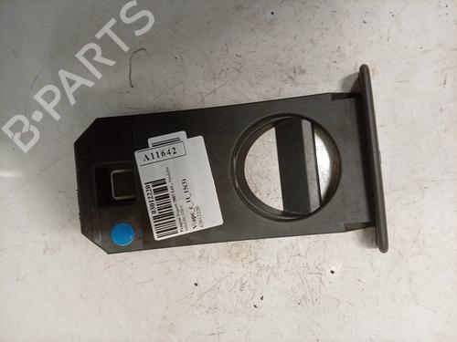 Used Cup/Object holder Cup/Object holder PEUGEOT EXPERT Van (VF3A_, VF3U_, VF3X_) 1.6 HDi 90 16V (90 hp) 38917279 38917279