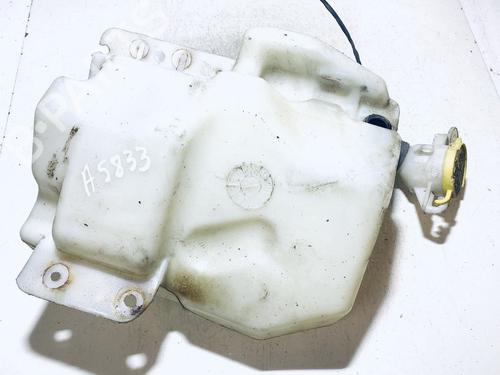 windscreen-washer-tank-chrysler-300m-lr-1998-1999-2000-2001-2002-2003-2004-35876951 main image