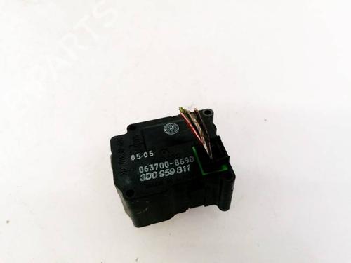 Used Electronic module Electronic module VW PHAETON (3D1, 3D2, 3D3, 3D4, 3D6, 3D7, 3D8, 3D9) 3.2 V6 (241 hp) 32919593 32919593