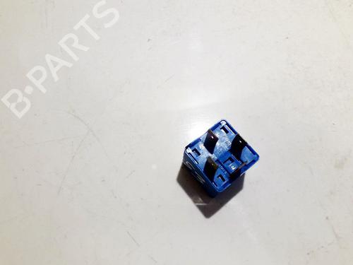 Electronic sensor HYUNDAI TRAJET (FO) 2.0 CRDi | BP33523842M84 - Image 2