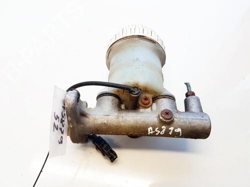 Used Brake master cylinder Brake master cylinder MITSUBISHI LANCER IV Hatchback (C6_A, C7_A) 1.5 12V (C62A) (90 hp) 35883341 35883341
