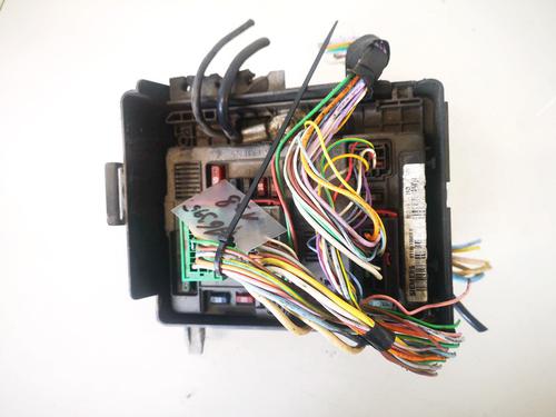 Used Fuse box Fuse box CITROËN C3 I (FC_, FN_) 1.4 HDi (68 hp) 33075049 33075049