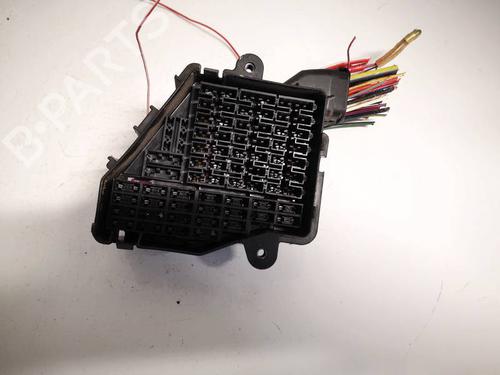 BP32552138E1 main image