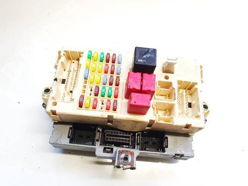Used Fuse box Fuse box ALFA ROMEO 159 (939_) 1.9 JTDM 8V (939AXE1B) (120 hp) 32619902 32619902