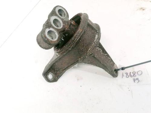 Used Engine mount Engine mount OPEL ASTRA G Hatchback (T98) 1.7 CDTI (F08, F48) (80 hp) 32927188 32927188