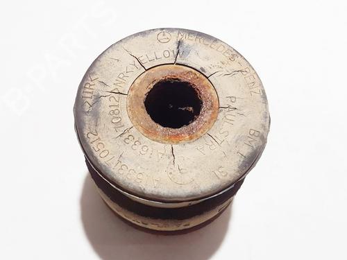 Used Engine mount Engine mount MERCEDES-BENZ M-CLASS (W163) ML 270 CDI (163.113) (163 hp) 33103871 33103871