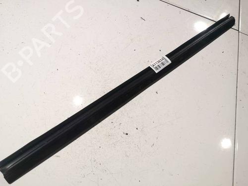 Gummiliste Gummiliste FORD FOCUS II (DA_, HCP, DP) 2.0 (145 hp) 38528125 38528125