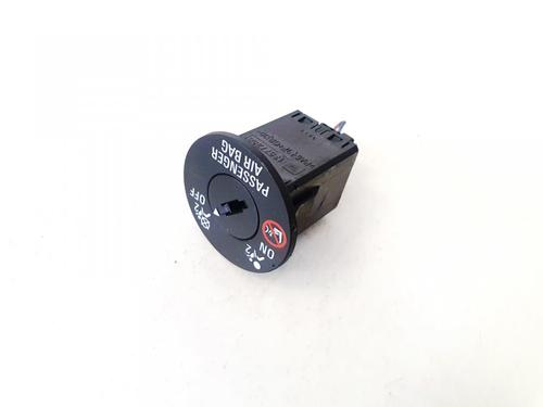 Used Switch Switch OPEL INSIGNIA A Saloon (G09) 1.8 (69) (140 hp) 32913018 32913018