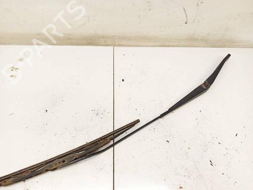 Used Front windshield wiper arm Front windshield wiper arm FIAT STILO (192_) 1.9 JTD (192_XE1A) (115 hp) 33749689 33749689