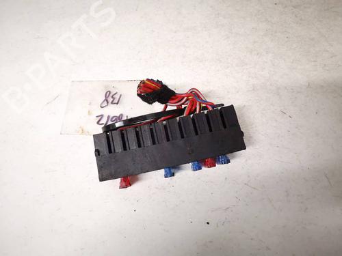 Used Fuse box AUDI A6 C6 (4F2) 2.7 TDI (180 hp) 32925901