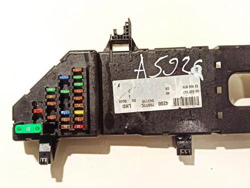 Used Fuse box Fuse box OPEL VECTRA C (Z02) 2.2 DGi (F69) (155 hp) 33062165 33062165