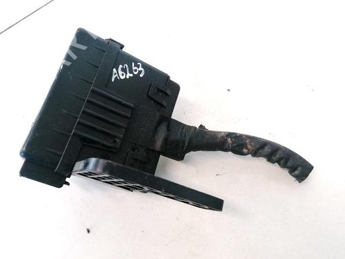 Used Fuse box Fuse box HYUNDAI TRAJET (FO) 2.0 CRDi (113 hp) 33074706 33074706