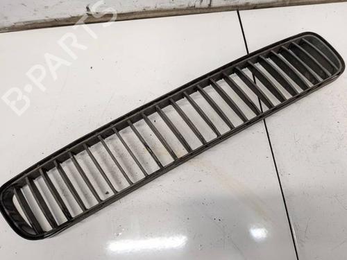 Used Grille Grille 36825274 36825274
