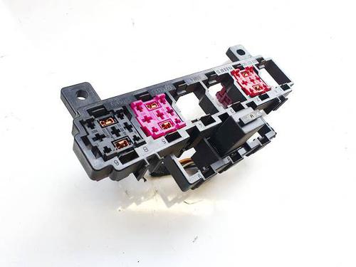 Used Fuse box SEAT EXEO (3R2) 2.0 TDI (143 hp) 32558884