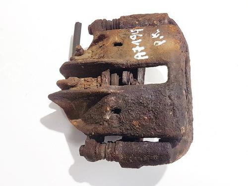 Used Left front brake caliper Left front brake caliper 35501823 35501823