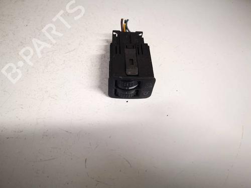 Used Switch Switch VW BORA I (1J2) 1.9 TDI (101 hp) 34894766 34894766
