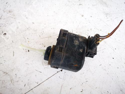 headlight-adjuster-motor-audi-a4-b5-8d2-1994-1995-1996-1997-1998-1999-2000-2001-35594708 main image