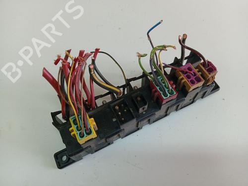 Fuse box AUDI A4 B5 (8D2) 1.9 TDI | BP33751646E1 - Image 3