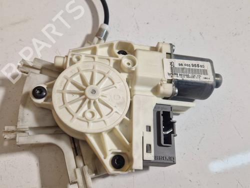 Used Right rear window motor Right rear window motor 34956982 34956982