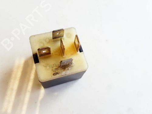 Used Electronic sensor Electronic sensor CHRYSLER VOYAGER IV (RG, RS) 2.5 CRD (141 hp) 33521425 33521425