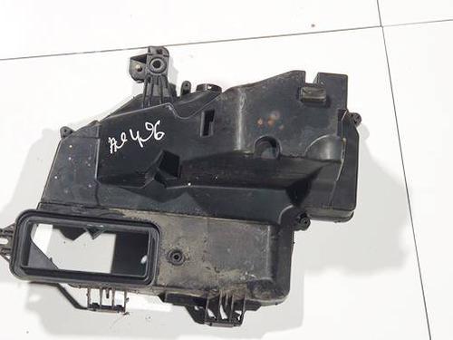 Used Fuse box AUDI A6 C6 (4F2) 2.4 (177 hp) 32958668