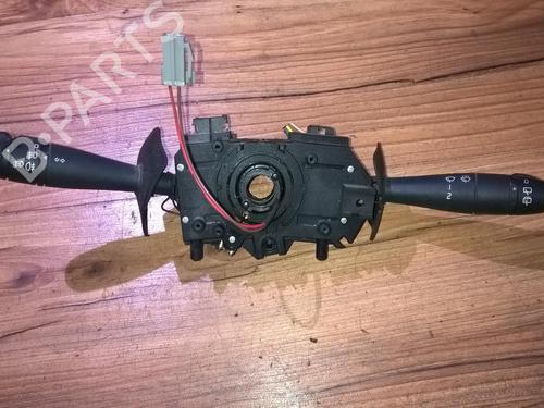 Used Warning switch Warning switch RENAULT MEGANE I (BA0/1_) 1.6 i (BA0L) (75 hp) 35646957 35646957