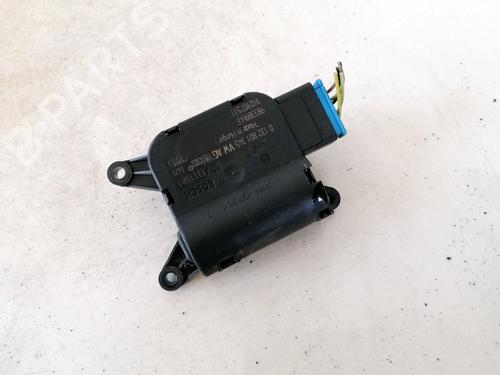 Used Electronic module Electronic module VW GOLF VI (5K1) 2.0 TDI (110 hp) 32879498 32879498