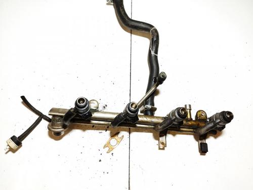 Used Injection rail Injection rail BMW 3 (E46) 318 i (118 hp) 35462051 35462051