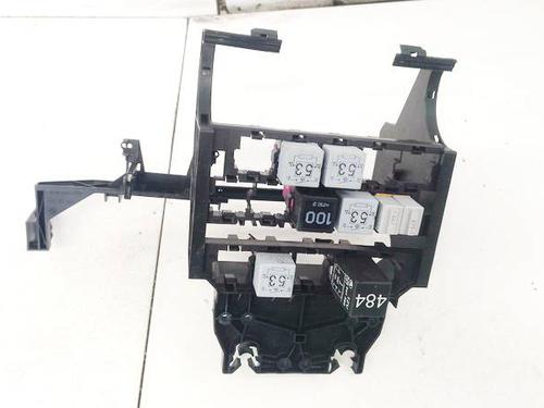 Used Fuse box Fuse box SKODA FABIA II (542) 1.9 TDI (105 hp) 32588952 32588952