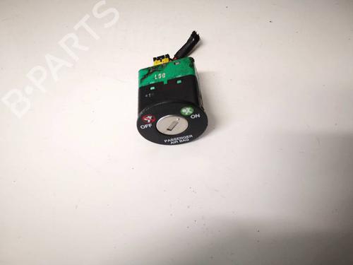 Used Switch Switch HYUNDAI SANTA FÉ II (CM) 2.2 CRDi GLS (150 hp) 32938369 32938369