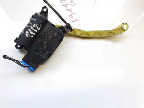 Used Electronic module Electronic module VW GOLF VI (5K1) 1.6 TDI (105 hp) 32946425 32946425