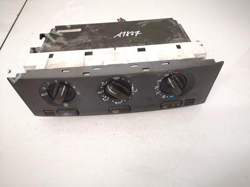 Used Climate control Climate control VOLVO V40 Estate (645) 2.0 (140 hp) 35453365 35453365