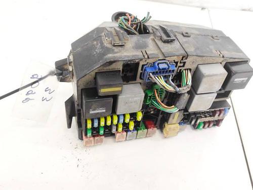 Used Fuse box Fuse box FORD MONDEO III (B5Y) 2.0 DI (125 hp) 32941921 32941921