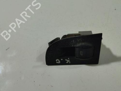 Used Switch Switch AUDI A6 C5 (4B2, 4B4) 2.5 TDI (150 hp) 33489168 33489168