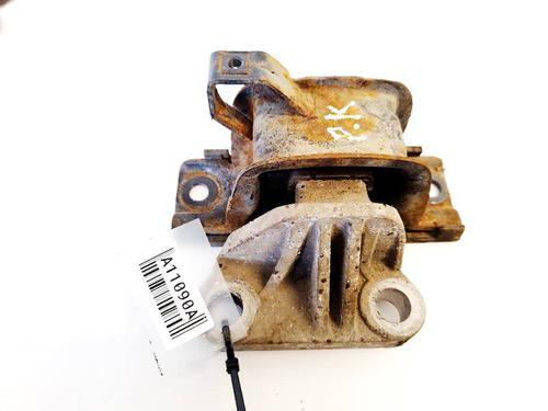Used Engine mount Engine mount OPEL CORSA D (S07) 1.2 (L08, L68) (80 hp) 33098264 33098264