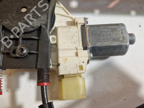 Used Right front window motor Right front window motor 34978173 34978173