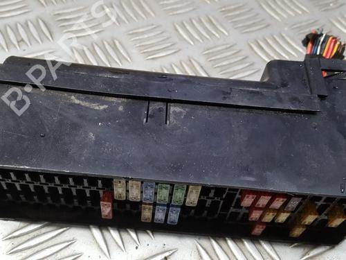 fuse-box-vw-golf-plus-v-5m1-521-2004-2005-2006-2007-2008-2009-2010-2011-2012-2013-33501124 main image