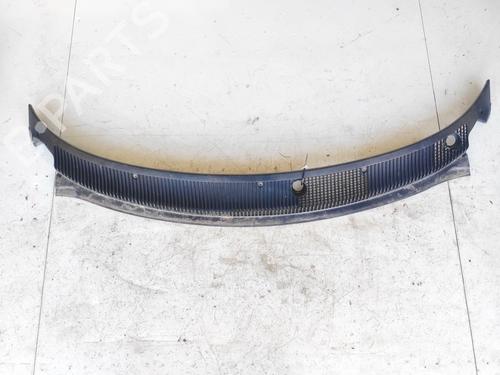 Griglia sotto parabrezza Griglia sotto parabrezza CHRYSLER NEON (PL) 2.0 16V (133 hp) 35581512 35581512