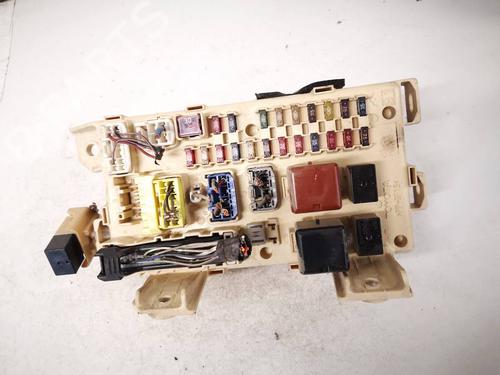 Used Fuse box Fuse box TOYOTA AVENSIS VERSO (_M2_) 2.0 D (CLM20_, CLM20R) (116 hp) 32921563 32921563