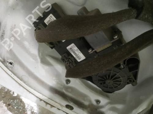 Used Left front window motor Left front window motor 35137771 35137771