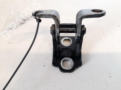 Used Hinge/Door check strap Hinge/Door check strap SAAB 9-3 (YS3F, E79, D79, D75) 1.9 TiD (150 hp) 32916445 32916445