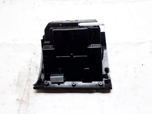 Used Glove box Glove box VOLVO V40 Hatchback (525) T2 (122 hp) 35875158 35875158
