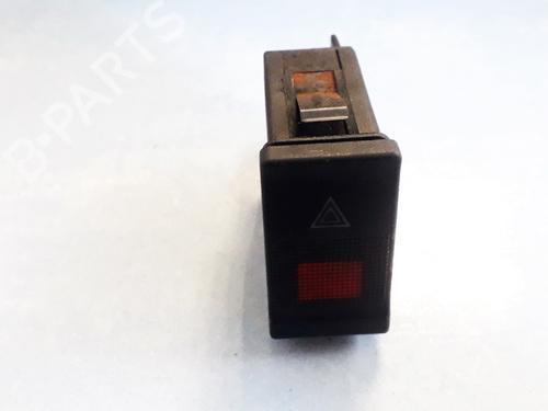 warning-switch-audi-100-c4-avant-4a5-1990-1991-1992-1993-1994-35867521 main image