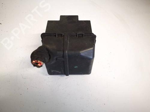 Used Fuse box VW PASSAT B6 (3C2) 2.0 TDI (140 hp) 32562164