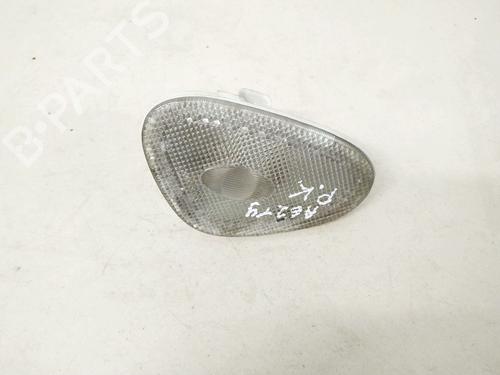 Luz interior Luz interior CHRYSLER VOYAGER / GRAND VOYAGER III (GS_, NS_) 3.3 i (158 hp) 35537160 35537160